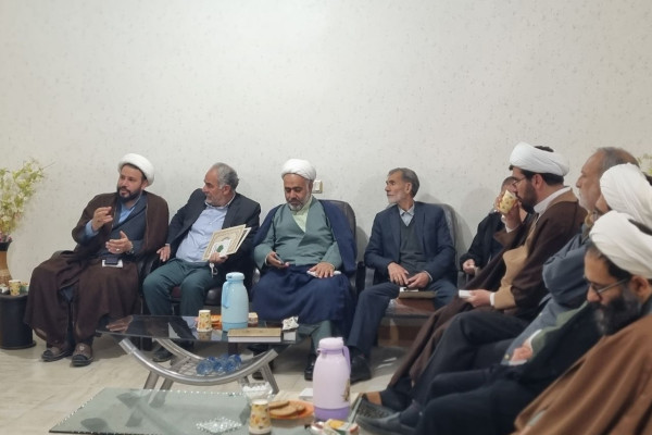 برگزاری نشست توجیهی سفیران نهضت زندگی با آیه ها در شهرستان بدره