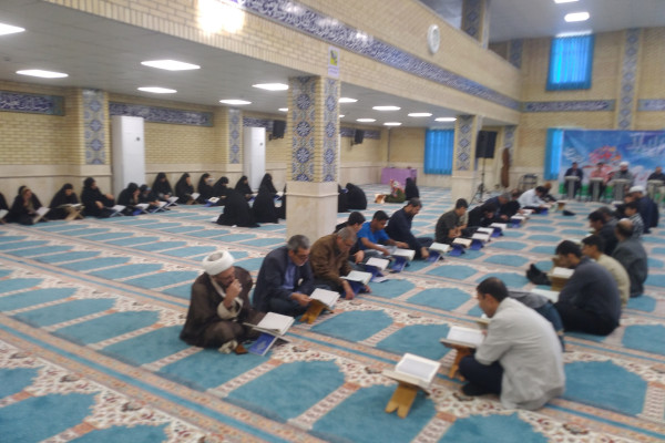 آغاز برنامه جزءخوانی قرآن کریم( زندگی با آیه ها) در مساجد شهرستان دره شهر