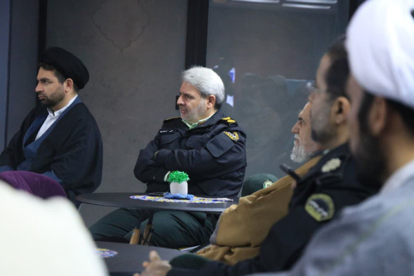 مروری بر بازدید اقشار مختلف از نمایشگاه «زندگی با آیه‌ها»