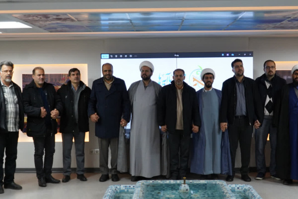 مروری بر بازدید اقشار مختلف از نمایشگاه «زندگی با آیه‌ها»