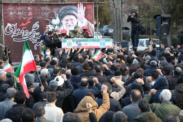 تشییع و بدرقه سومین شهید راه وطن در شهرکرد