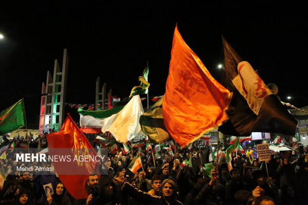 قیام مردم پایتخت شور و شعور حسینی