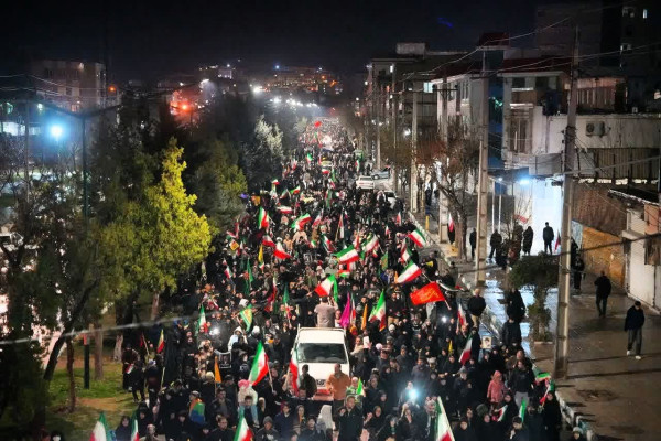 مردم کرمانشاه در حمایت از انقلاب و رهبری و خونخواهی امام شهید امت کوتاه بیا نیستند