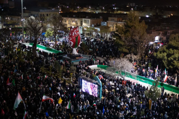 میدان اصلی شهر میزبان شب های قدر شد…