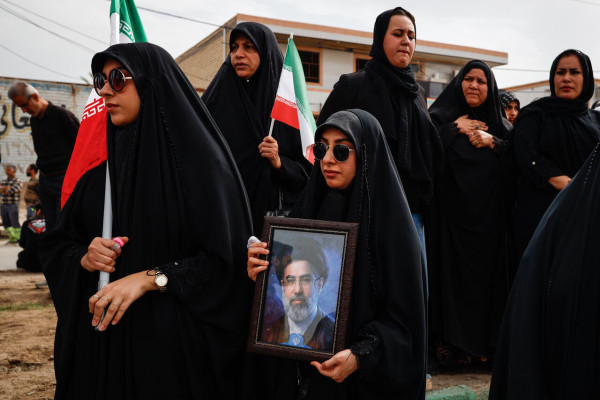 تشییع دریابان شهید تنگسیری در آبادان