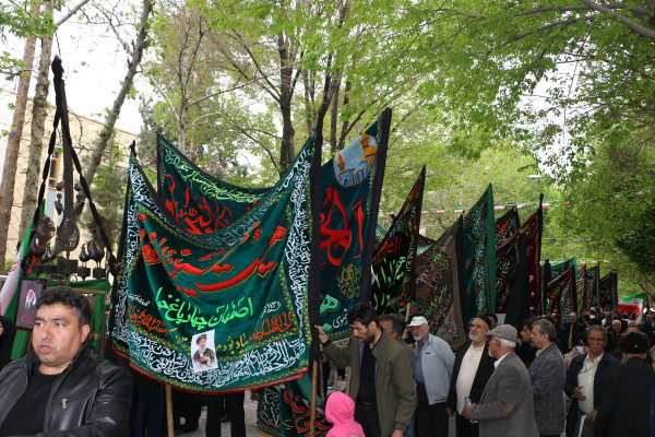 اجتماع عظیم و بی نظیر هیئات مذهبی در میدان امام اصفهان