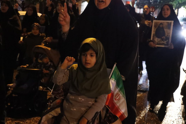 دسته حماسی مادر و فرزندی در رشت برگزار شد