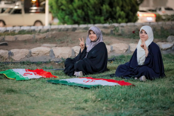 شیفت شب میدان خیابان با مردم است.