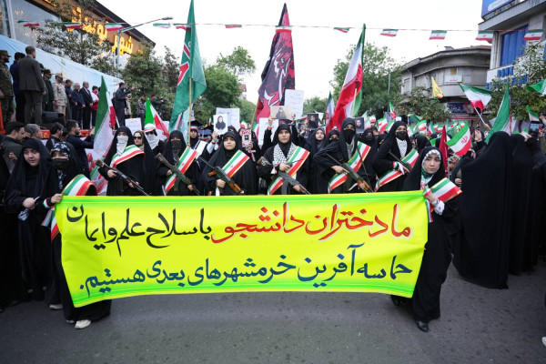 اجتماع بزرگ «بانوان جانفدا» در رشت برگزار شد