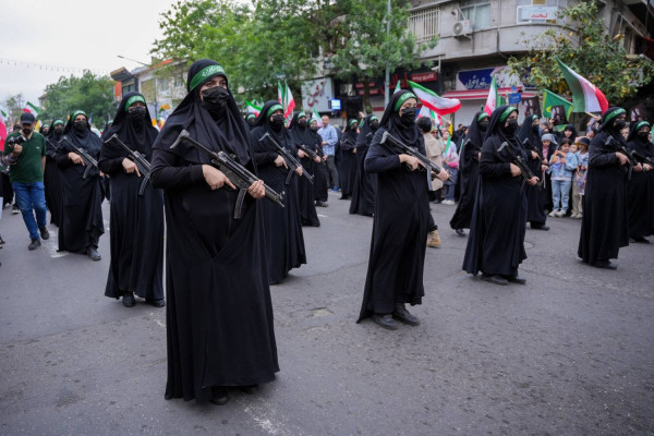 اجتماع بزرگ «بانوان جانفدا» در رشت برگزار شد