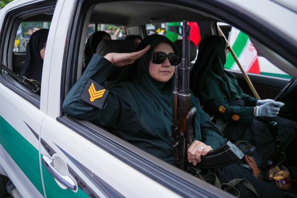 اجتماع بزرگ «بانوان جانفدا» در رشت برگزار شد