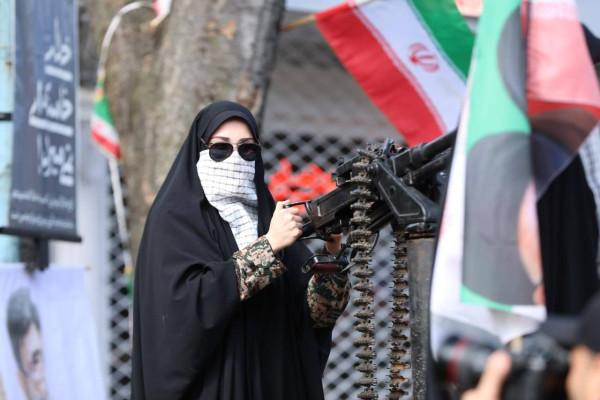 اجتماع بزرگ «بانوان جانفدا» در رشت برگزار شد