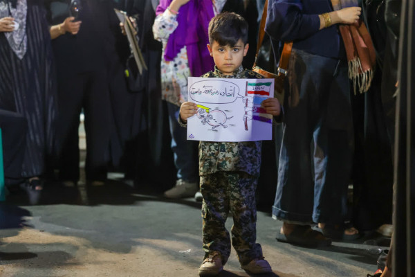 تجمع حماسی مردم بوشهر در حمایت از نظام اسلامی و رهبر معظم انقلاب