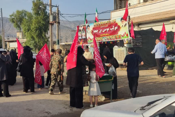 برگزاری مراسم پیاده رویی جاماندگان اربعین حسینی در شهرستان دره شهر