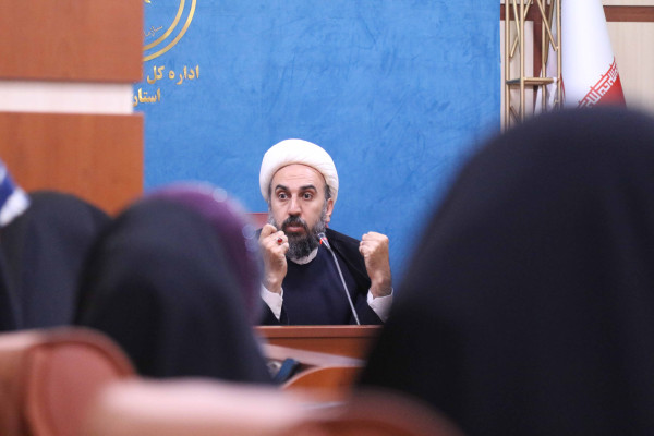 گفتمان خونخواهی، بازدارنده‌ترین راه پاسخ به ترور رهبر شهید است