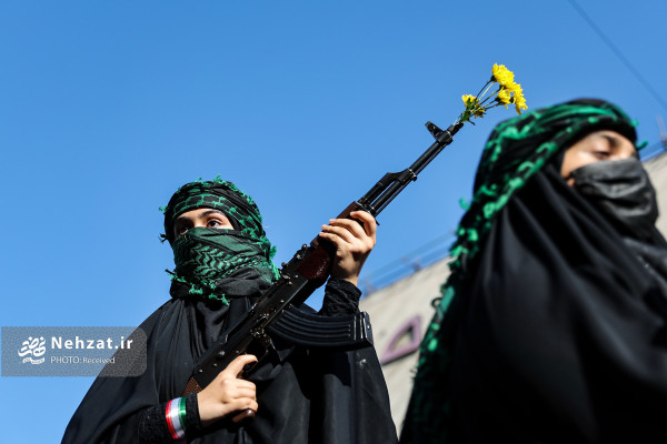 مناورة «313 ألفاً من جانفداي إيران» تُقام في طهران