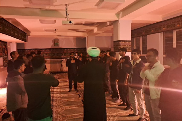 جلسات هفتگی هیئت دانش آموزی دبیرستان شهدای شهر بدره