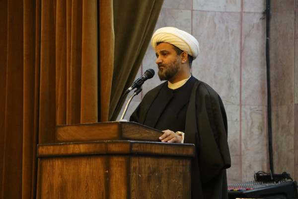 باید زبان ارتباط با نسل‌ها را آموزش ببینیم