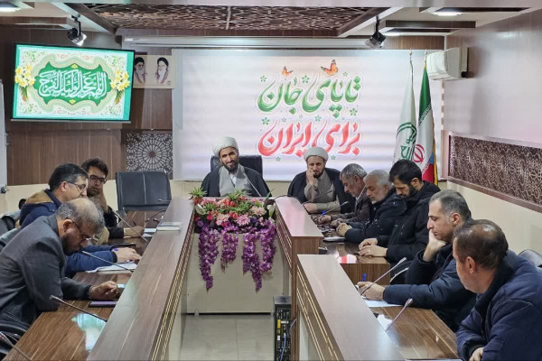 برنامه‌های فرهنگی دهه فجر پشتیبانی کننده نظام اسلامی باشد