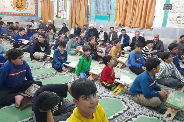 زندگی با آیه ها در مدارس شهرستان بدره