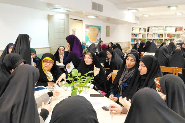 دوره مه شکن۳ ، تلاقی اندیشه و تجربه