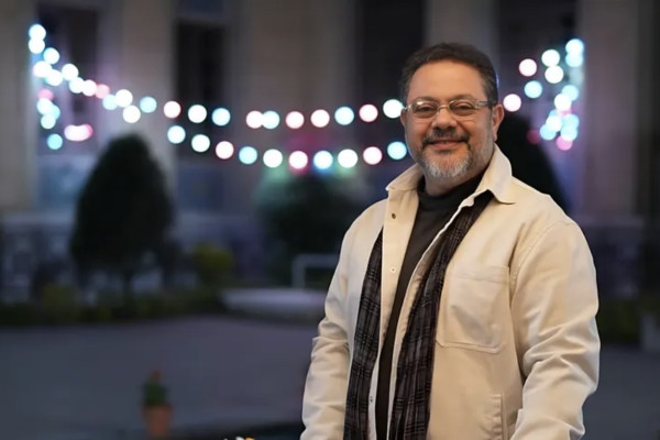 حقیقتی که زیر بمباران هم خاموش نشد