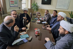 جلسه تشریح برنامه‌های «زندگی با آیه‌ها» در اداره کل آموزش و پرورش کرمانشاه برگزار شد